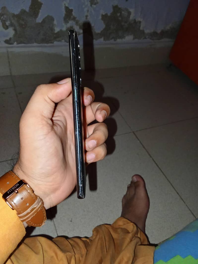 OPPO Reno 14
