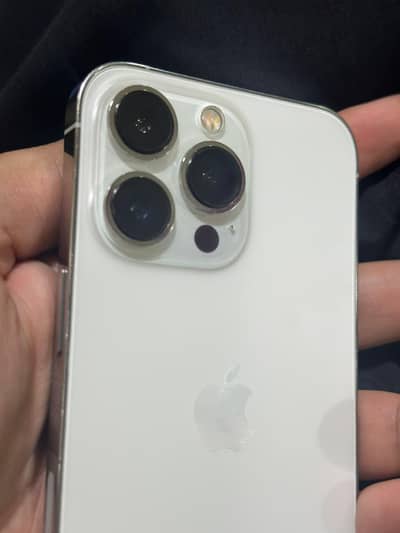 Apple iPhone 13 Pro jv