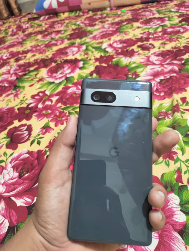 Google Pixel 7a 1