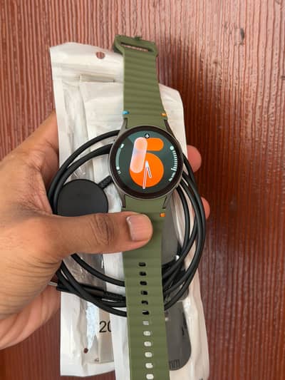 SAMSUNG GALAXY WATCH 7