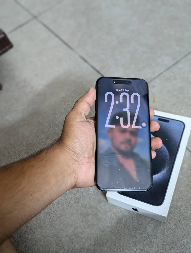 Apple iPhone 15 Pro Max 5