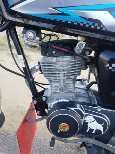 125 BIKE FOR SALE DOUBLE SAMAN , GOOD CONDITION SERIOUS BUYER CONTACT.
