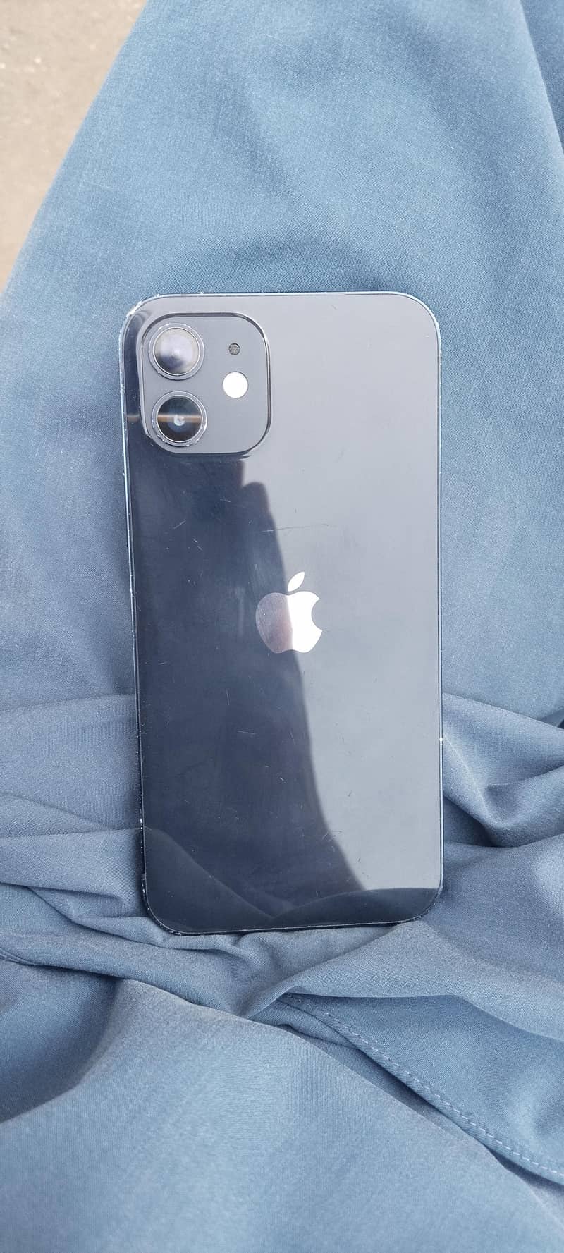 Apple iPhone 12 0