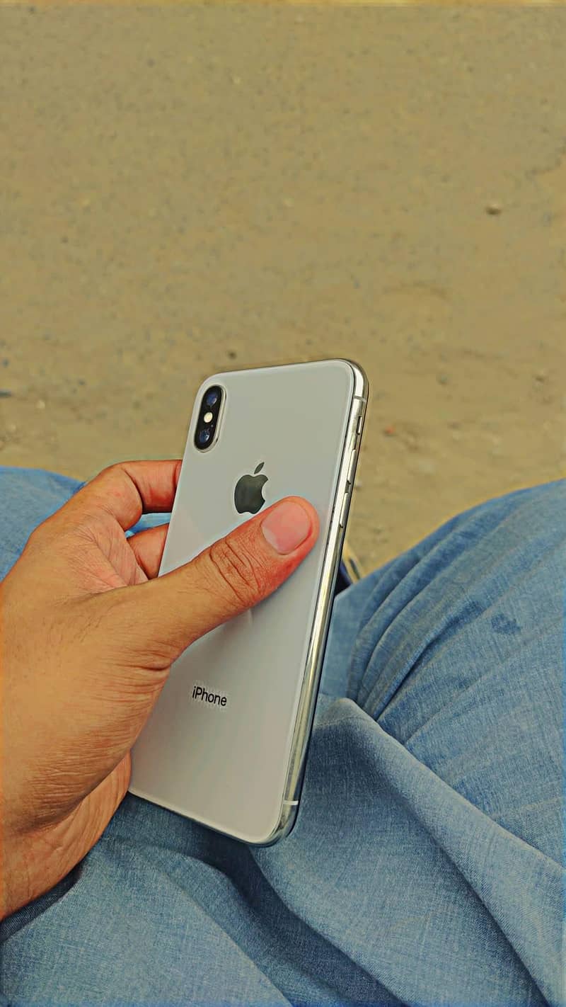 Apple iPhone X 1