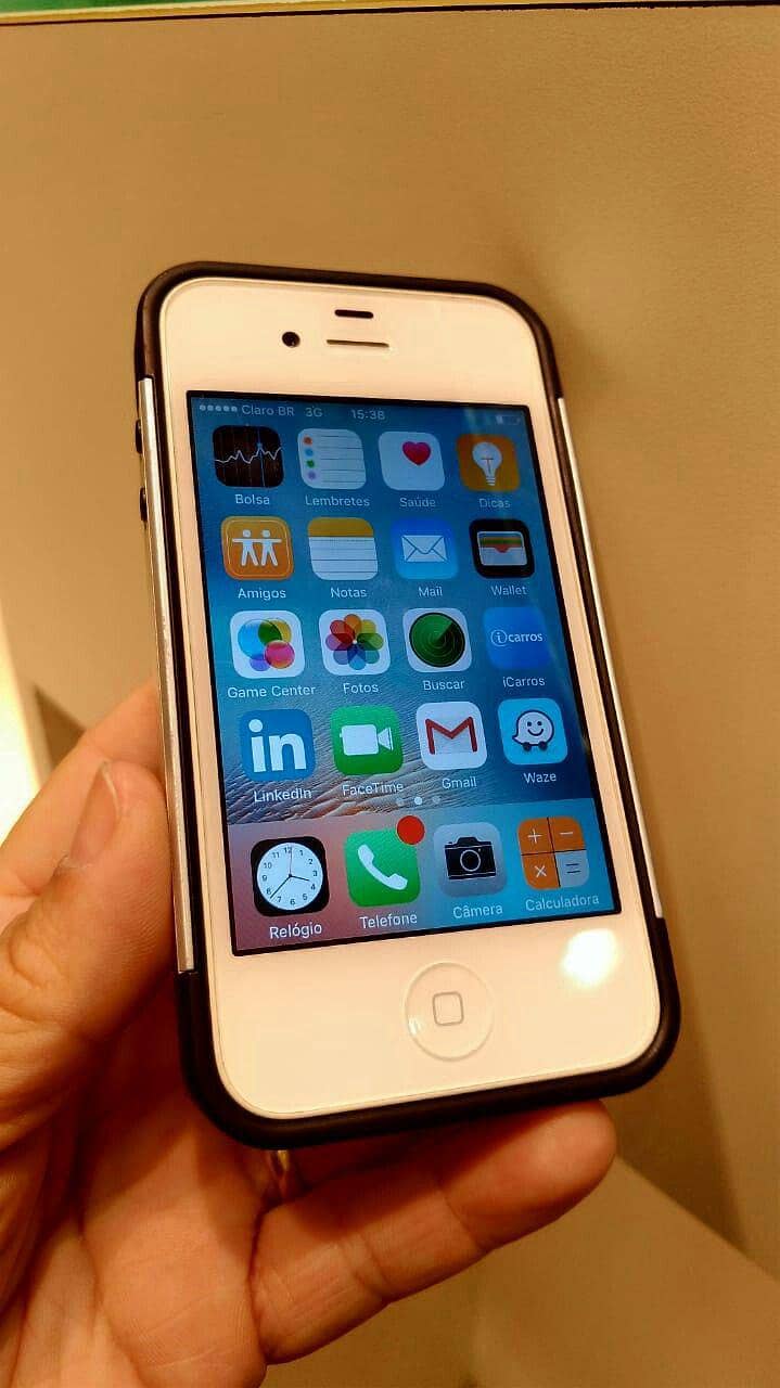 Apple iPhone 4s 6