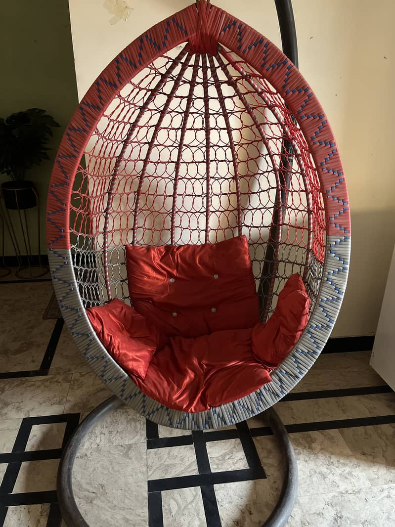 Egg swing 0