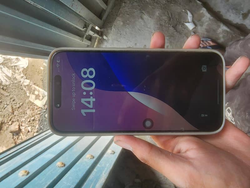 iphone 16 pro max 1