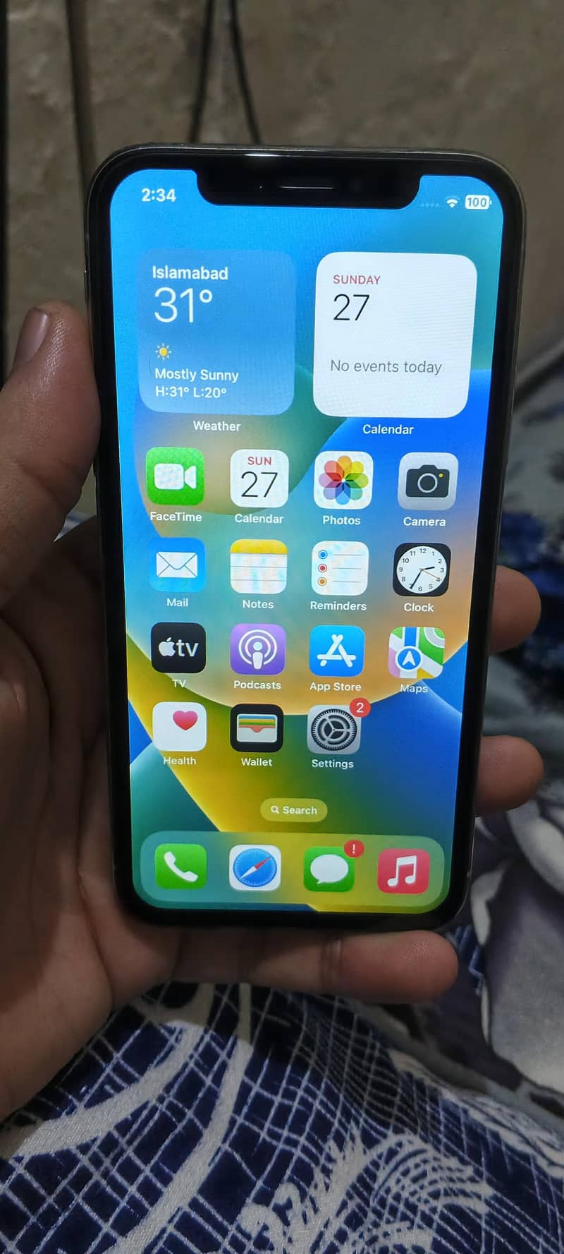 Apple iPhone X 0