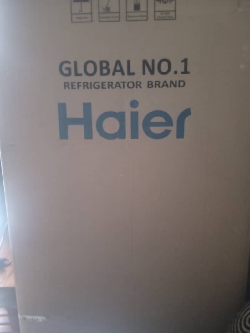Refrigerator 0