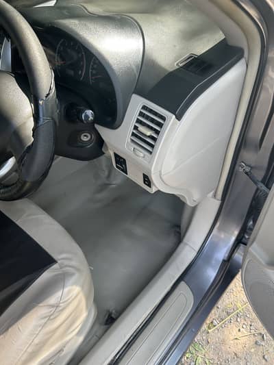 Toyota Corolla XLI 2013