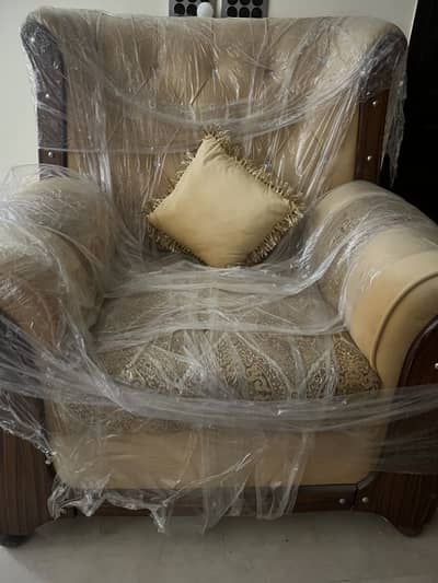 Sofa Set in Perfect Condition