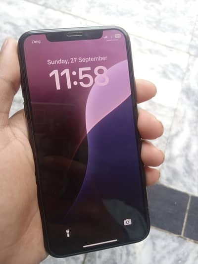 Apple iPhone XS