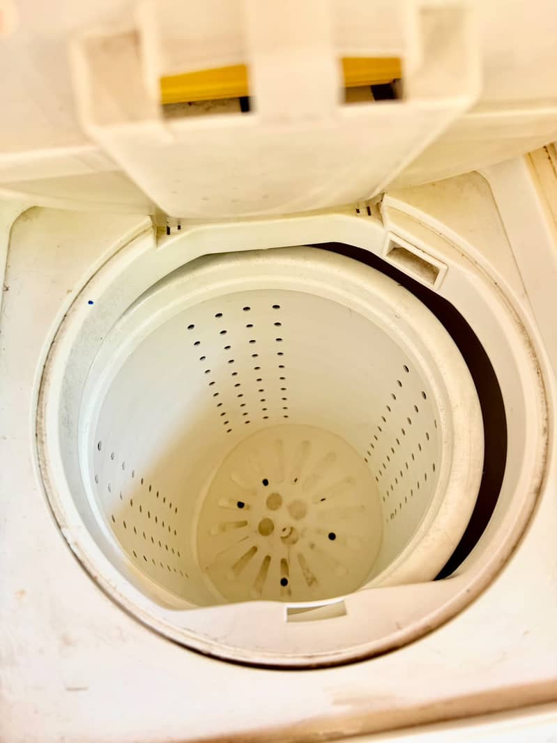 Wasing machine with dryer 4