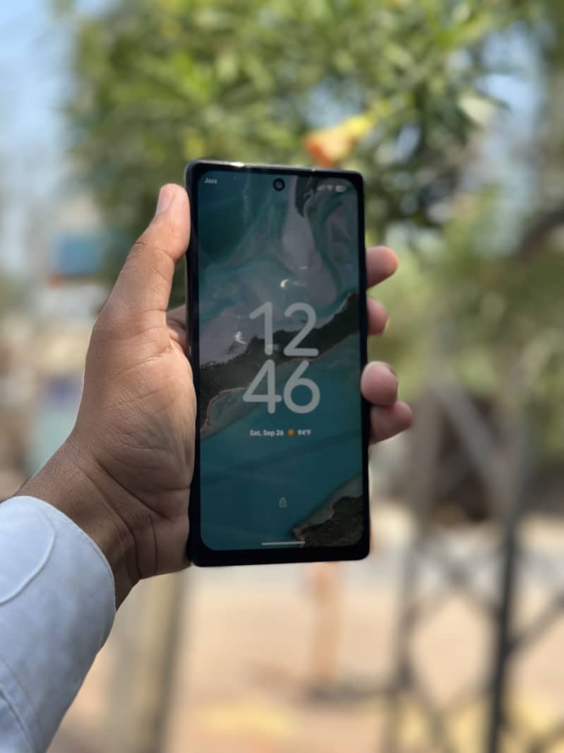 Google Pixel 6a 5