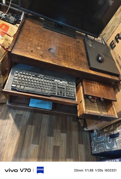 PURE WOODEN OFFICE TABLE FOR SALE