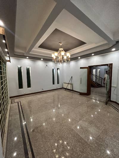 DHA Phase 8 Ex Park View 1 Kanal House For Rent
