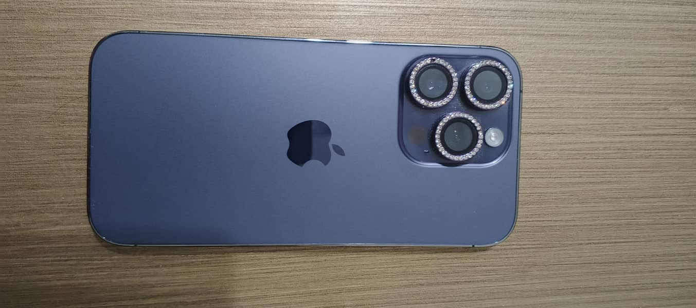 Apple iPhone 14 Pro 1