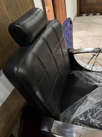 Saloon