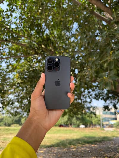 Apple iPhone 15 Pro
