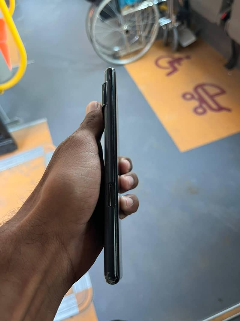 Google Pixel 6 Pro 2