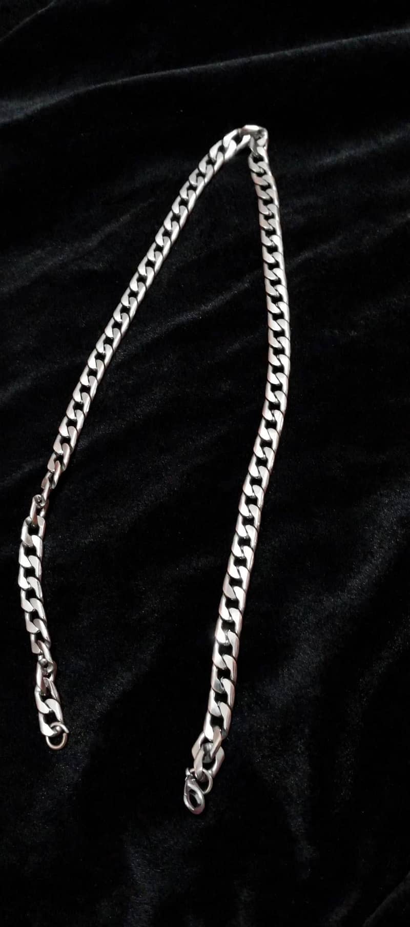 Boys_Chain 0