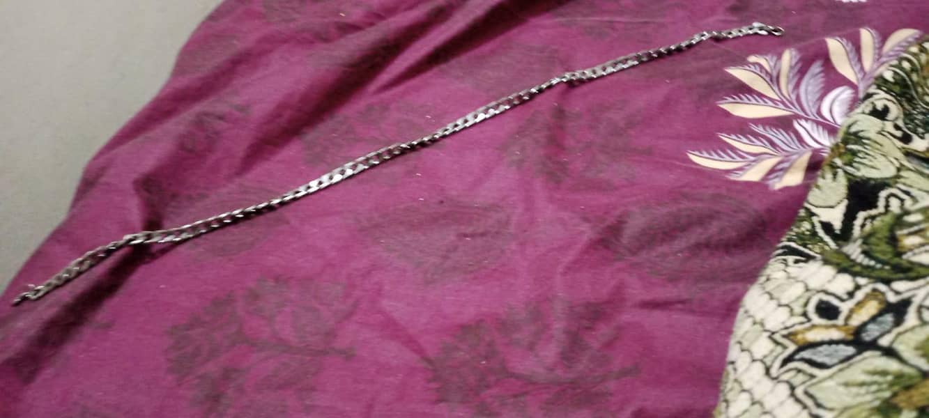 Boys_Chain 2
