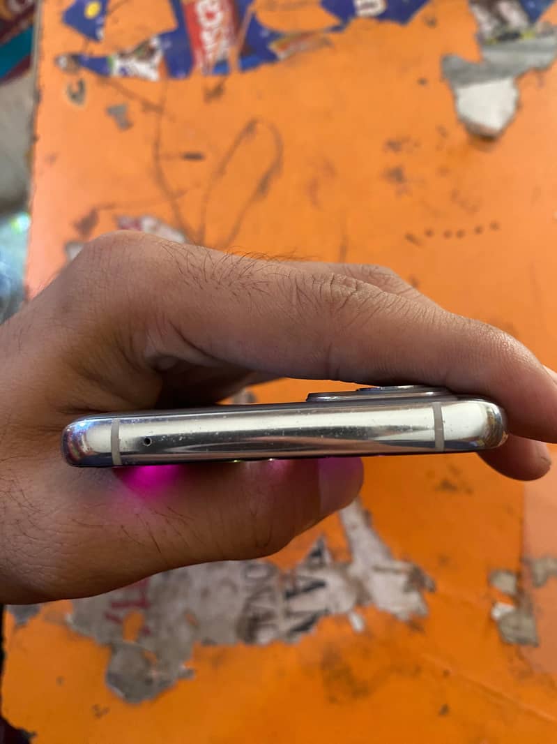 One Plus 9 Pro 3