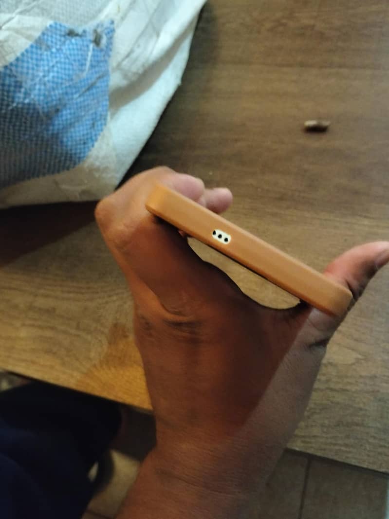 Tecno CAMON 20 4