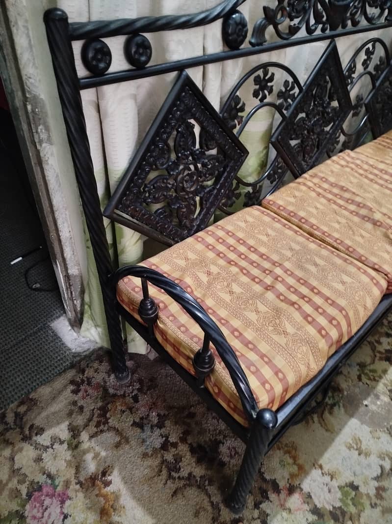 SOFA IRON 2
