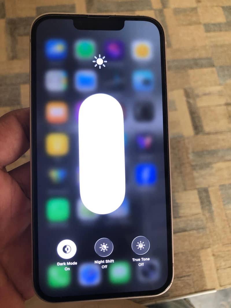 Apple iPhone 13 3