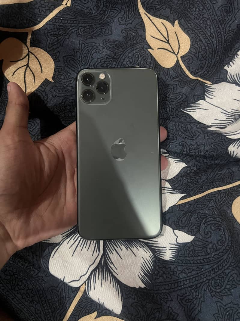 iPhone 11 Pro Max 3