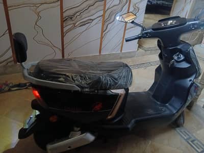 United Electric Smart 800W – 5 Months Used – Registered