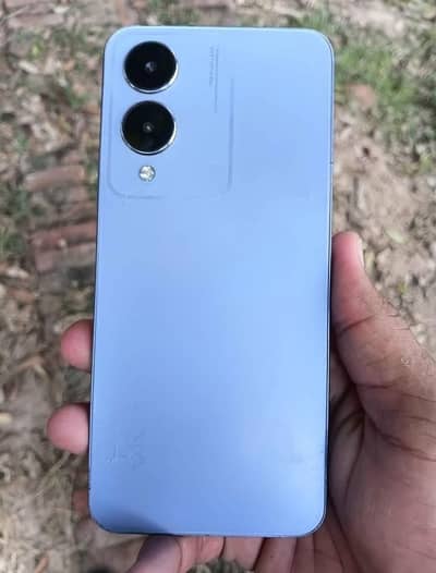 Vivo Y17s