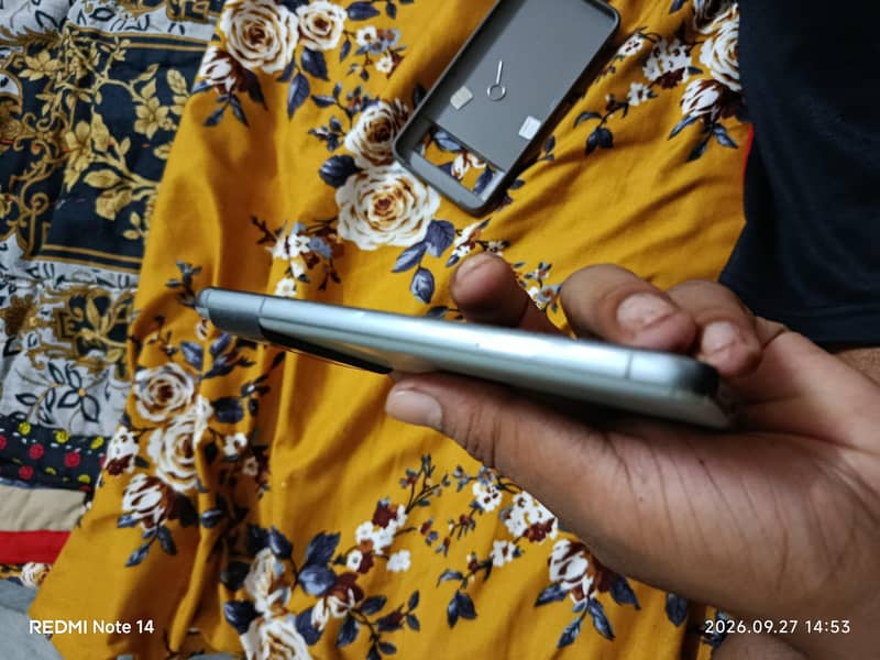 Google Pixel 8 1