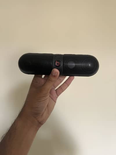 Beats by dr. dre b6 model