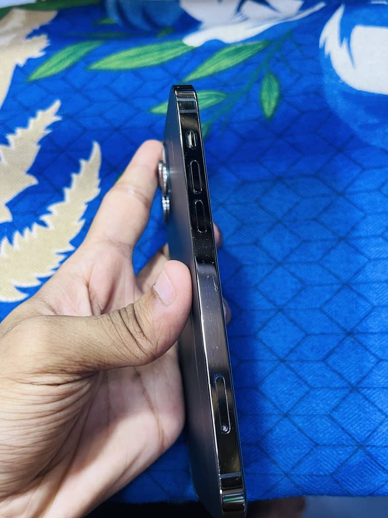 Apple iPhone 12 Pro 5