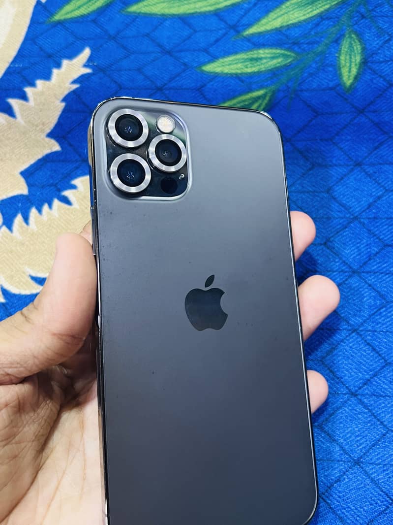 Apple iPhone 12 Pro 6