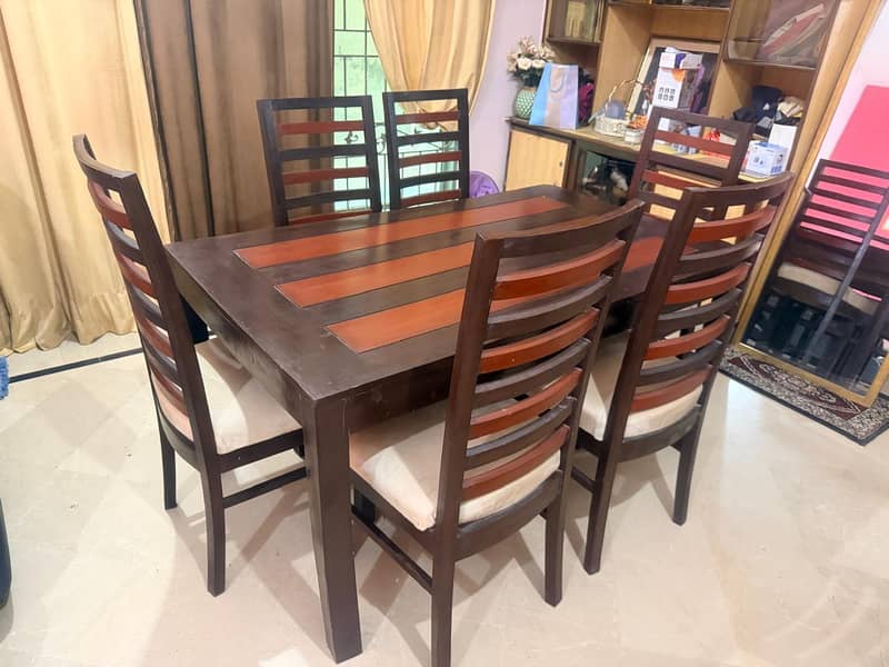 dinning table 0