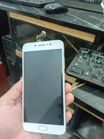 Vivo Y67