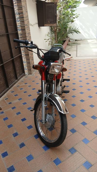 Honda CD70 Red