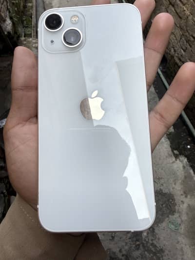 Apple iPhone 13
