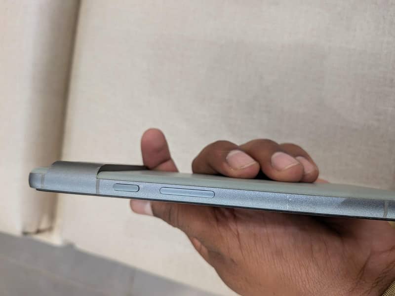 Pixel 8 2