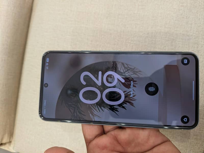 Pixel 8 5