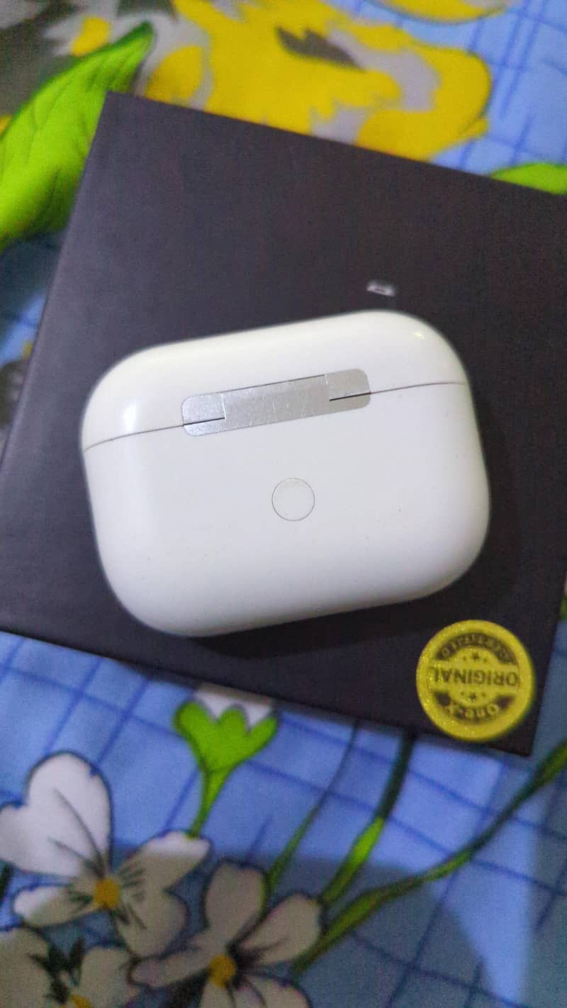 Wireless Earbuds – White 0