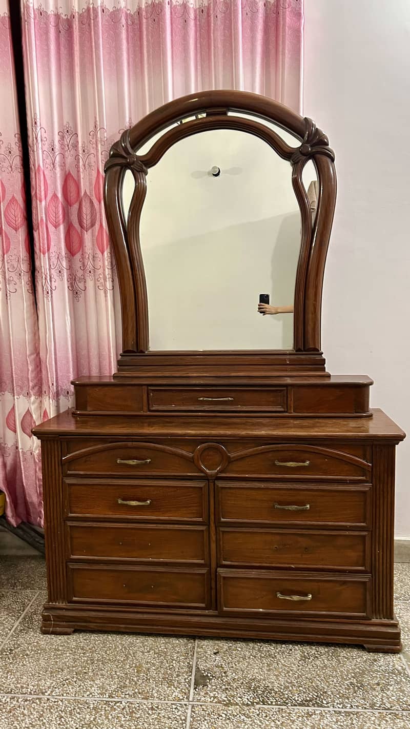 Dressing Table 1