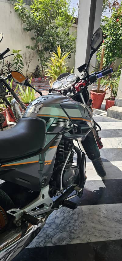Honda CB 150F Special Edition