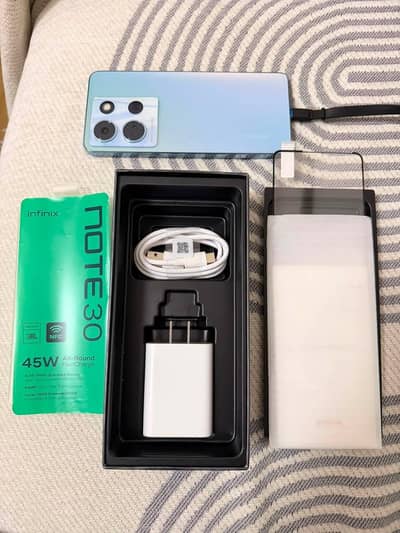 Infinix Note 30
