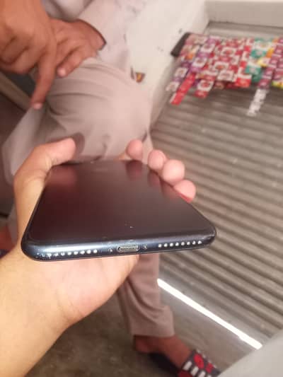 Apple iPhone 7 Plus