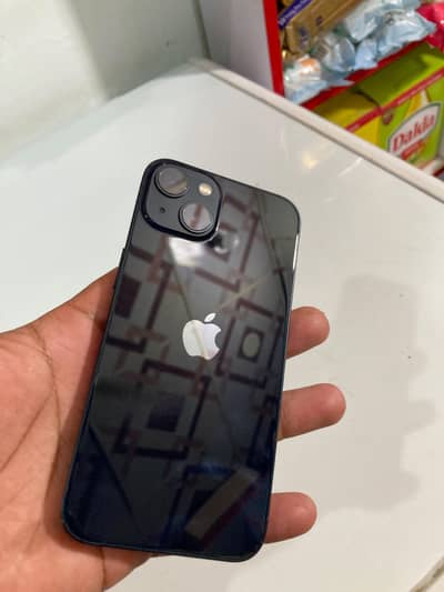 Apple iPhone 13
