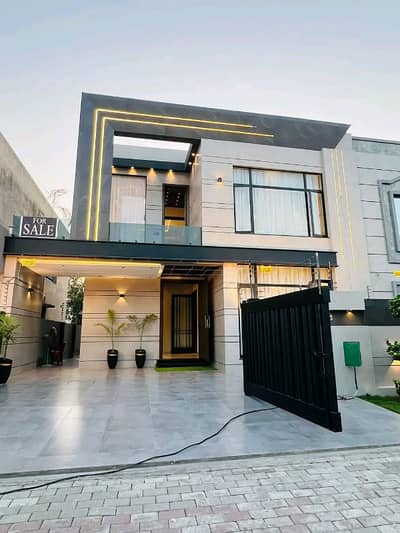 10 Marla Brand New House For Sale In Bahria Town Lahore